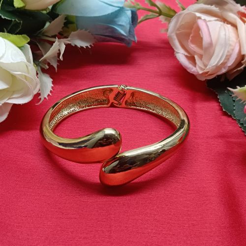 Non Polished Alloy Gold-Tone Open Cuff Bracelet, Brand Name : NIPSTec