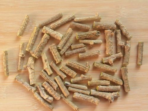 Neem Giloy Stem for Boil With Milk Consume