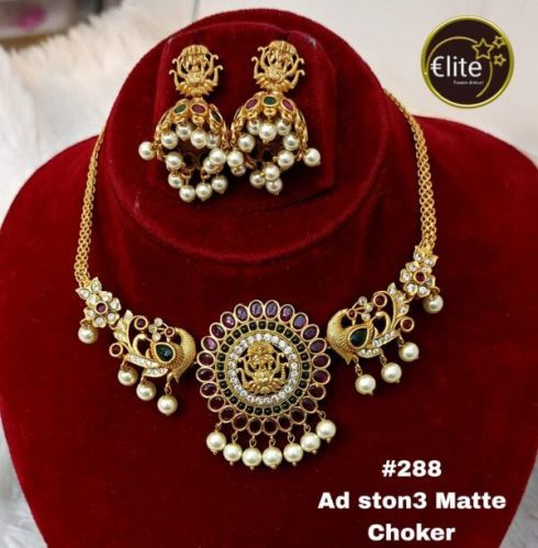 Elite Women AD Stone Matte Round Choker Set