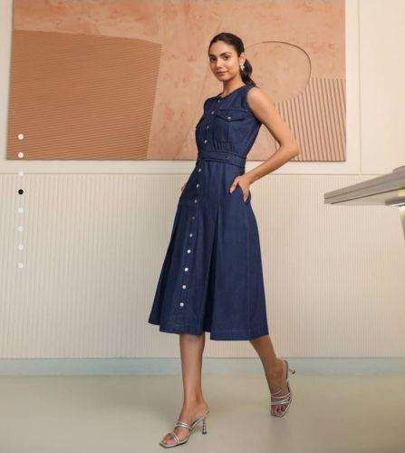 Womens Sleeveless Midi Denim Dress