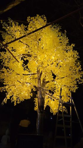 Self Manufacturing Iron FRP Material Coated LED Artificial Trees