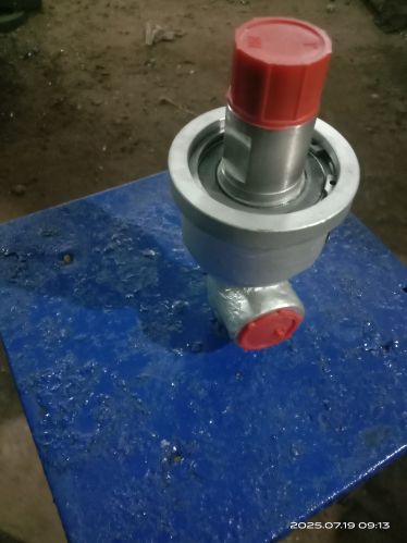 Round Metal Polished Rotary Joint Union, For Industrial, Feature : Easy To Operate, Rust Free