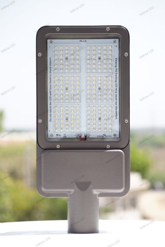 Aluminium Extrusion LED Veltrox 150w Lens Glass Street Light