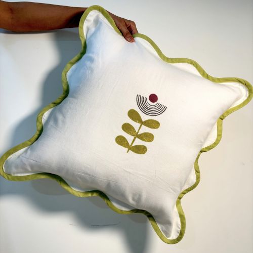 Printed Cotton Wavy Green Plum Cushion Covers Customized