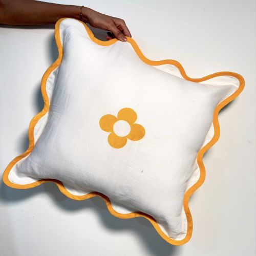 Printed Cotton Wavy Retro Petal Cushion Covers Standard