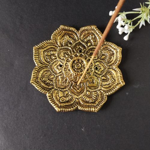 Polished Metal Incense Sticks Holder, Brand Name : Gratefy