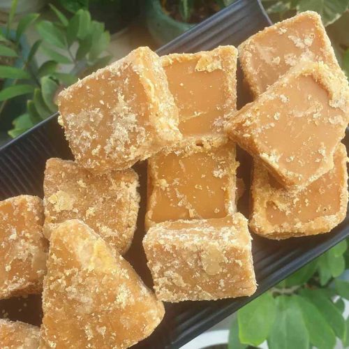 Sugarcane Juice Organic Oragnic Jaggery Cubes, Color : Brown