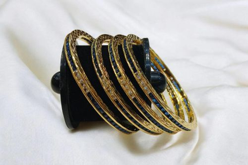 Blue AD Gold Frame Bangles, Packaging Type : Box