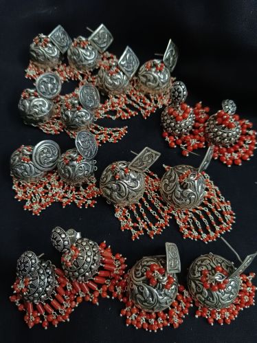 Silver Polished Coral Earring, Shape : Round, Packaging Type : Red