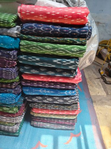 Handloom Ikkat Fabric, Size (Inches) : 44 Inch