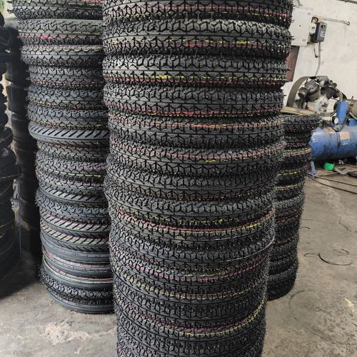 Ngp Back Pattern Rubber Tyre
