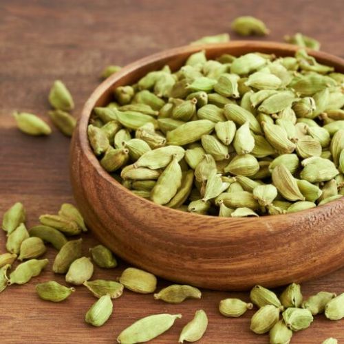 Natural Green Cardamom, Packaging Type : Plastic Bag