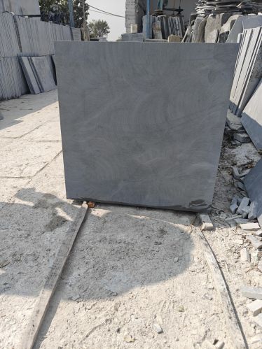 Polished Tandur Grey Limestone Centre Piece 2x2feet, 23x23, 23x23