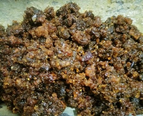 Aaa Guggul, Color : Brown, Packaging Type : Plastic Bags