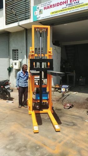 Mild Steel Semi Electric Stacker