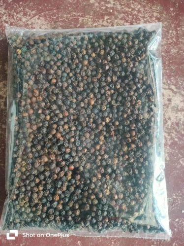 Raw Black Pepper Seeds, Grade Standard : Food Grade