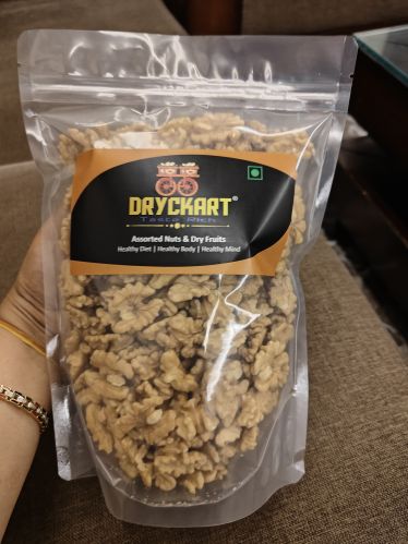 DRYCKART 300gm Chilli Walnut Kernels, Taste : Crisp Fragrance