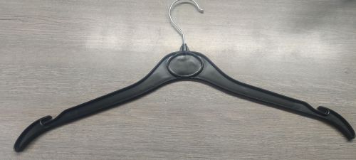 Plastic Hangers 16 inches, Packaging Type : Black