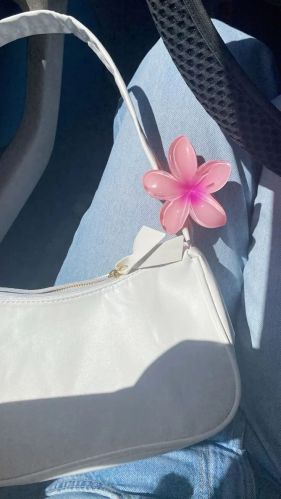 Premium Fabrics Pink Flower Hawaiian Clip for Enhancing Hairstyles