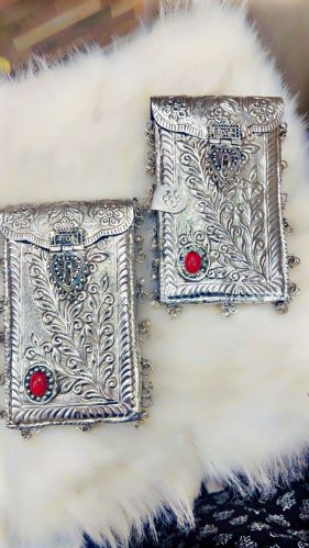 Embroidered Mini Metal Sling Bag, Packaging Type : Golden & Silver