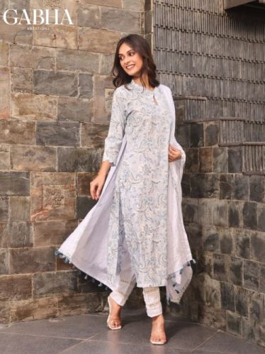 Cotton Embroidery Kurta Set with Dupatta, Brand Name : Gabha