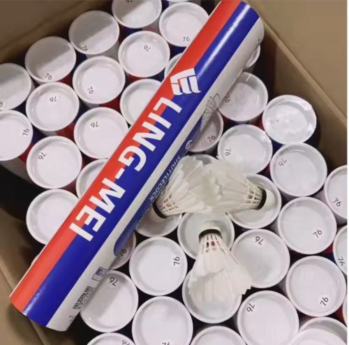 Bleached Duck Feathers Badminton Shuttlecock, For Filling Material, Size : Men, Youth, Boys