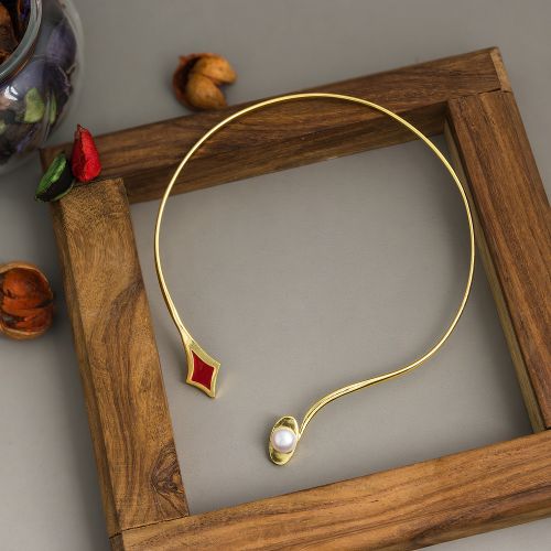 Polished Pearl Gold Plated Brass Necklace, Color : Golden Antique
