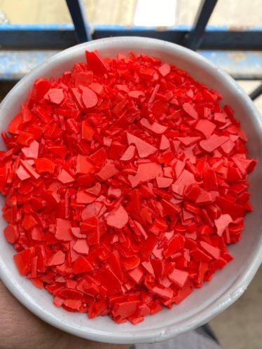 Red POM Delrin Plastic Flakes, Packaging Size : 30 Kg