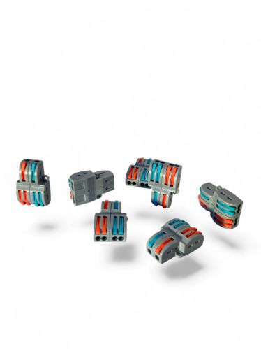 Pole 2 in 4 Out Wiring Connector