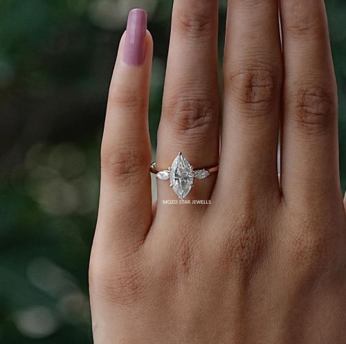 Cluster Moissanite Rings, Weight : 3.75 CT (APP.)