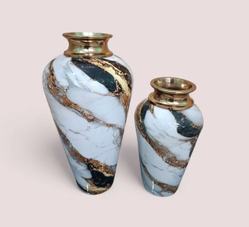 Polished Ceramic Flower POT, Shape : Rectangular