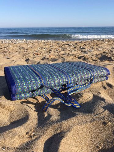 Blue Waterproof Sand Free Foldable Beach Mat, for Travel & Outdoor