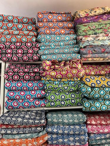 Suito Export Screen Printed Fabric for Garments