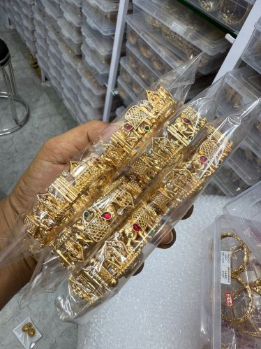 Polishes Artificial Acrylic Bangles, Shape : Round