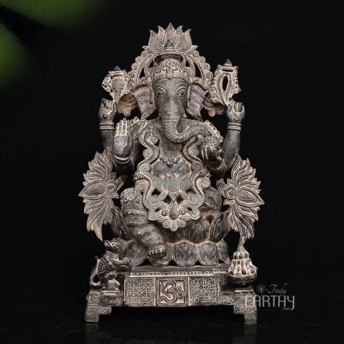 Earthy Brass Religious Statues, Color : Black