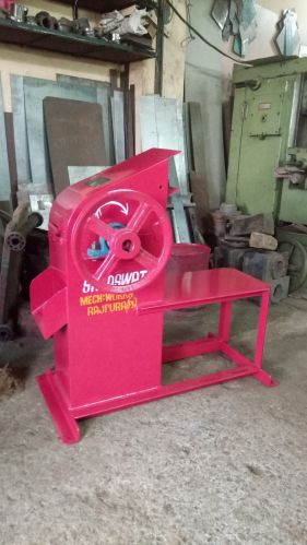 Coconut Cutter Machine