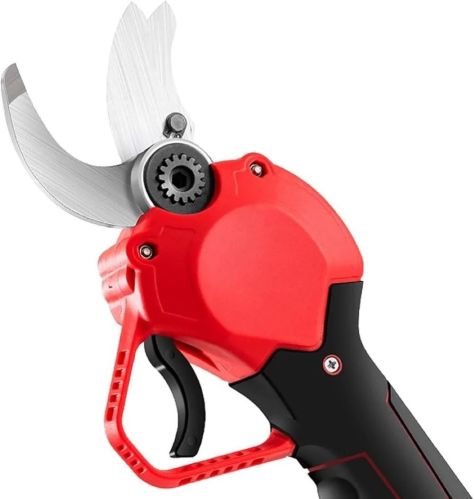 Metal Battery Chain Saw Machine, Voltage : 220 V