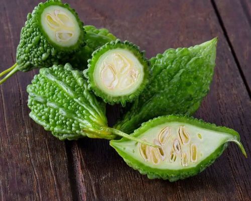 Bitter Gourd Karela, Color : Green