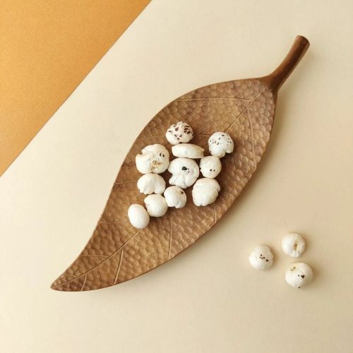 Metal Solid Snack Serving Tray, Color : Brown Medium