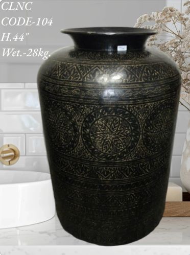 Clnc Code 104 Brass Handicraft Planter, Color : Black For Decoration