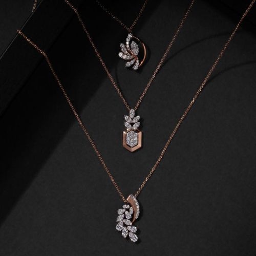 Polished Ladies Artificial Pendant, Color : Multicolor