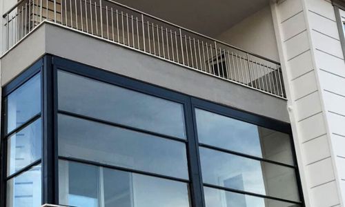 Aluminum Guillotine Vertical Slider (Verandah Glideup)