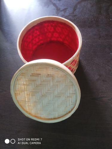 Diamond Lattice Body Red Lined Bamboo Jewellery Box