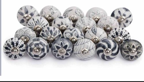 Glossy Finish PQG Multi Designer Ceramic Knob, Color : White, Black