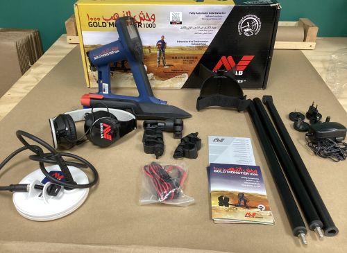 Brand New Minelab Gold Monster 1000 Gold Detector