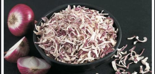 Dehydrated Onion 3/8 Inch, Form : Chopped, Packaging Size : 50kg