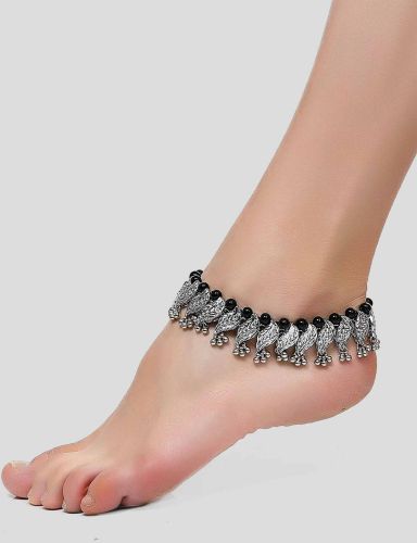Black Beads Traditional Anklet Pair, Color : Silver