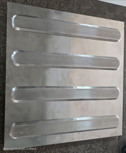 Gripzo Mirror SS-304 SS Tactile Warning Indicator, Color : Silver