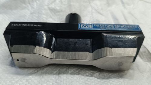 Manual Stainless Steel Dumbbell Die Cutter, Brand Name : Milestone