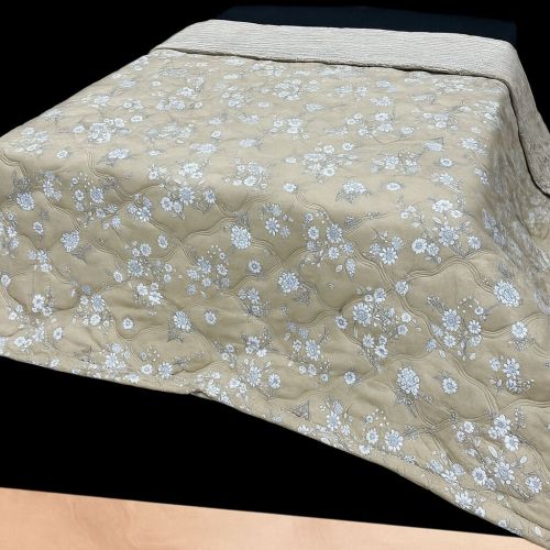 Beige & White Premium Ultrasonic Double Bed Reversible Comforter